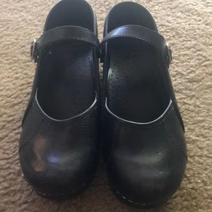 Dansko Clogs with strap 37
